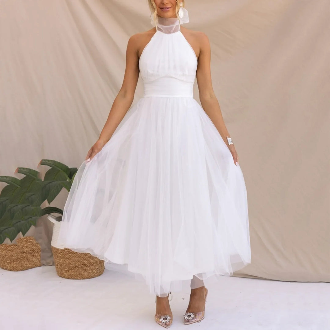Coraline - Elegant Sleeveless Dress